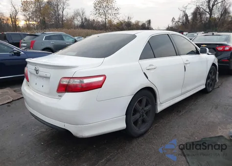2009 Toyota Camry Se z USA, uszkodzony, nr VIN 4T1BE46KX9U903400